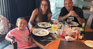 Assumiu? Jogador se declara para MC Loma e a filha: ‘Minha família’