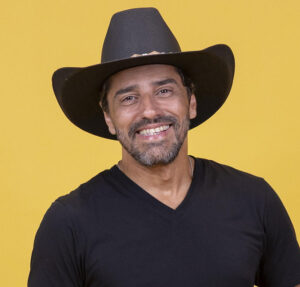 Esposa de Alberto Cowboy fala sobre relação do marido com sister: Muito respeitador