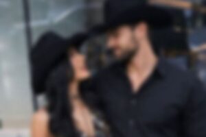 Ana Castela surge em foto com cowboy e a verdade vem à tona
