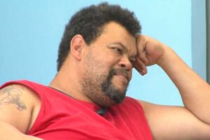 BBB26: Web pede expulsão de Babu Santana; entenda