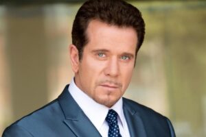 Bobby J. Brown, ator de “The Wire”, morre após incêndio aos 62 anos