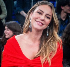 Paolla Oliveira defende Virginia Fonseca após problemas com fantasia na avenida: Guerreira