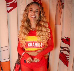 Musas do Salgueiro, Bruna Griphao e Gkay voltam à Sapucaí para desfile das campeãs