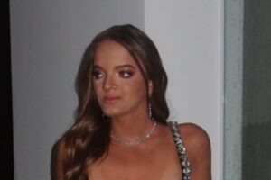 Passou do ponto? Rafa Justus pula Carnaval e look ousado chama atenção