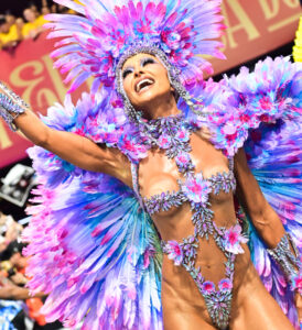 Rainha de Bateria, Carla Prata fala sobre frio na barriga antes do desfile: Continua e espero que nunca vá embora