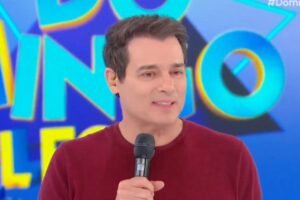 Atriz faz apelo ao vivo e pede vaga em novelas do SBT: ‘E aí?’