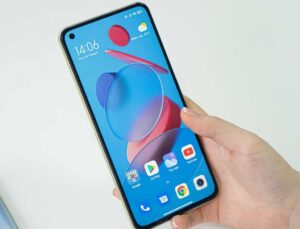 Rede social irá alertar pais quando filhos buscarem conteúdos sobre suicídio; saiba qual