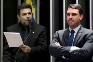 Feliciano dá recado direto a Flávio Bolsonaro e cita evangélicos