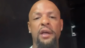 Felipe Melo se pronuncia após ser acusado de invadir obra e ameaçar pedreiros no Rio de Janeiro