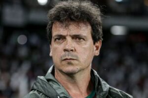 Técnico Fernando Diniz é demitido do Vasco da Gama