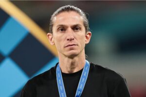 Filipe Luís é demitido do Flamengo