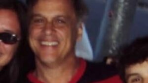 Guilherme Fontes, o Alexandre de A Viagem, encanta ao mostrar foto rara com os filhos