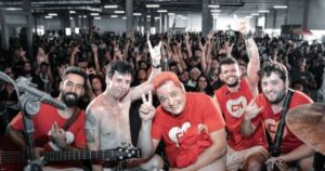 ‘Mamonas Assassinas pagaram a reforma da minha casa’, diz vocalista de banda cover