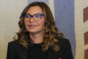 Na Coreia do Sul, Janja abandona protocolo e manda recado: ”Meu marido vai gostar”