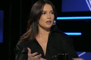 Leitura labial expõe fala de Juliette ao ouvir xingamentos em trio