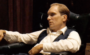 Kleber Mendonça Filho homenageia Robert Duvall, astro de O Poderoso Chefão, que morreu aos 95 anos