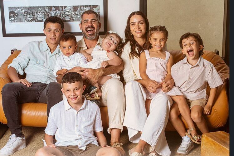 Leticia Cazarré mãe de 6 filhos conta como teve a decisão de ter filhos: “Ser abertos à vida”