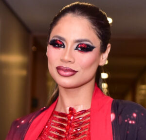 Após desfilar pela Dragões da Real, Lexa revela que estava extremamente doente durante o Carnaval