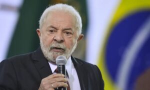 Governo Lula alinha estratégia para reconquistar evangélicos após polêmica no Carnaval