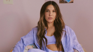 O que rolou? Millie Bobby Brown e elenco adulto faltam ao casamento de colega de Stranger Things