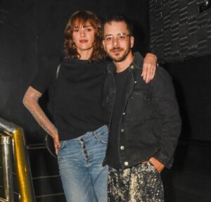 Monica Benini mostra registros de viagem com Junior Lima e os filhos: Nosso Carnaval foi delicinha demais