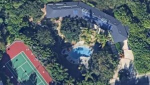 Na semana em que completaria 72 anos, atriz que deixou fortuna de US$ 10 milhões é premiada