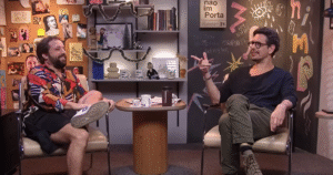 Coco Bambu processa Gregorio Duvivier e João Vicente por comentários de suposta ‘cópia’; entenda o caso