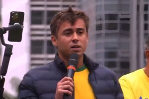 Flopou? Saiba quantas pessoas foram em ato convocado por Nikolas