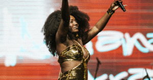 Sambista Adriana Araújo morre aos 49 anos após aneurisma cerebral