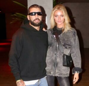 Cintia Dicker se derrete por Pedro Scooby após estreia na Sapucaí: Meu maior apoiador