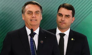 Flávio Bolsonaro pede novo jejum e orações pela saúde do pai