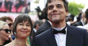 Wagner Moura é casado há mais de 20 anos; conheça Sandra Delgado, a esposa do ator