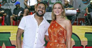 ‘Sempre achei que rolava uma química’: Paolla Oliveira comemora aniversário de Mestre Fafá, da Grande Rio, e fotos dos dois juntos ganham torcida da web por novo affair; entenda!