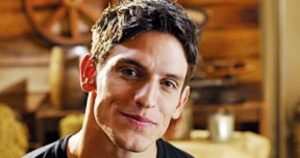 Lembra dele? Ex-Fazenda exibe corpo transformado após intensa jornada de perda de peso