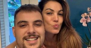 19 cirurgias em 3 meses: como está o filho de Patrícia Poeta hoje após infecção grave? Felipe Poeta atualiza estado de saúde. ‘Conseguindo caminhar’