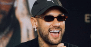 Neymar surge em momento fofo ao lado da filha, Mavie