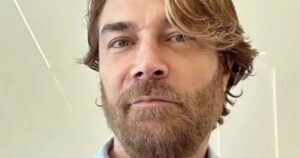 Grave? Ator tem estado de saúde revelado após se despedir e ir às pressas ao hospital