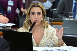 Soraya Thronicke diz que bolsonarismo é seita nefasta e que não há nada pior