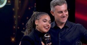 Alana Cabral vence Revelação no “Melhores do Ano 2025” e se destaca na Globo