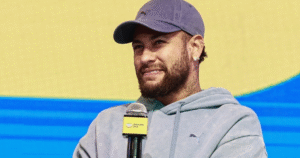 Após comentário machista, Neymar toma atitude polêmica e web aponta homofobia