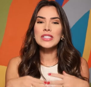 Adriana Sant’Anna relata susto ao descobrir dois nódulos na mama