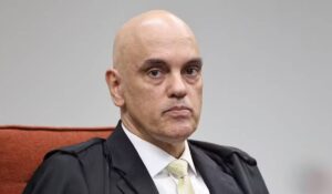 Sensitiva revela desfecho trágico para Alexandre de Moraes