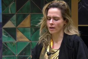 BBB26: Com dor, Ana Paula se recusa a participar de ação do patrocinador