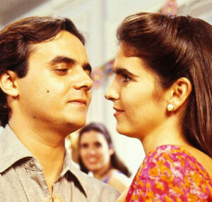 Um mês para O Diabo Veste Prada 2! Veja tudo o que já se sabe sobre o longa