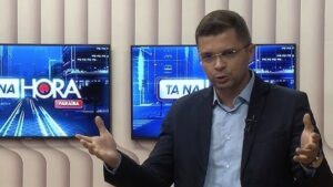 Apresentador deixa o SBT após demissão e emissora encerra telejornal; veja