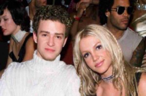 Justin Timberlake procura Britney Spears após prisão da cantora