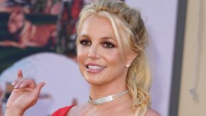 Britney Spears se interna em clínica de reabilitação; saiba detalhes