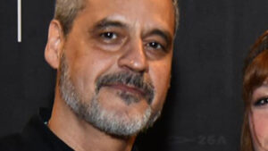 Aos 26 anos, filha de Bruno Garcia surge em rara aparição com o pai