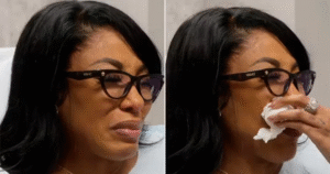 Cantora é hospitalizada após preenchimento no bumbum começar a vazar antes de show