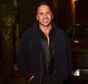 Lucas Guimarães fala sobre relação com Carlinhos Maia e admite: O jogo muda se surgir outra pessoa